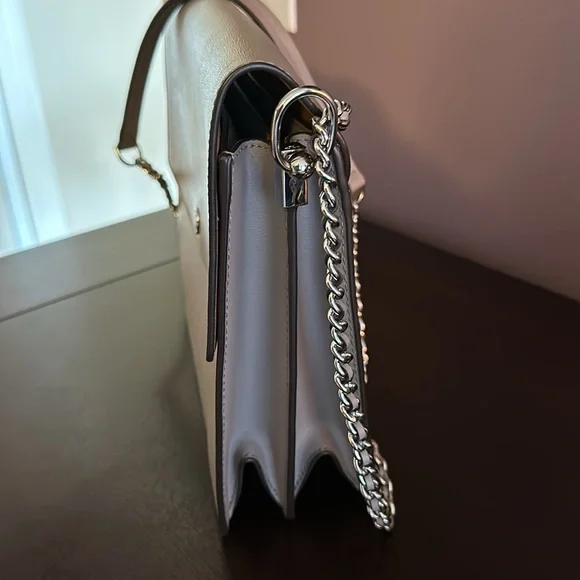 Tory Burch leather shoulder bag - Picture 2 of 9